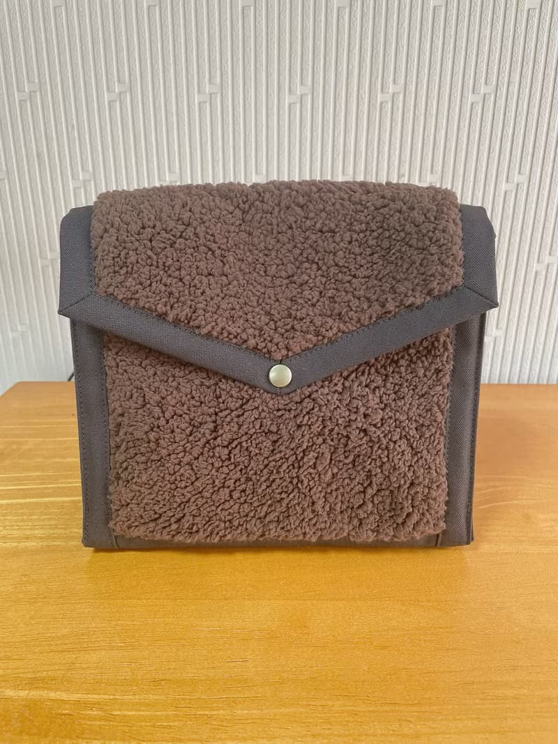 倉敷帆布　シープボア　ショルダーバッグ　バイカラー　サコッシュ　自立　軽量　ブラウン×チョコ