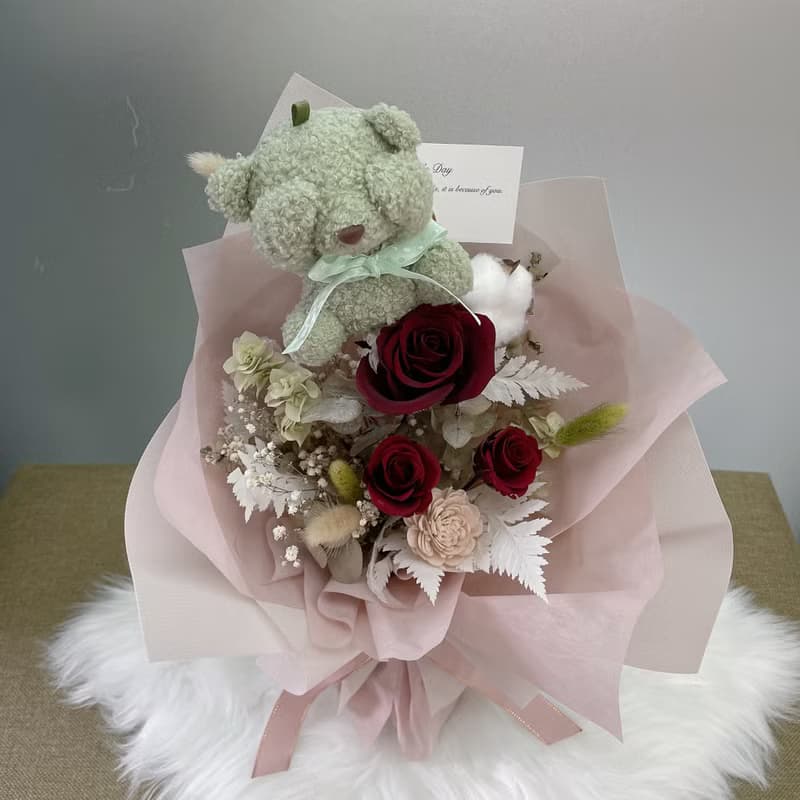 【春暖花巷】告白小熊情人節花束