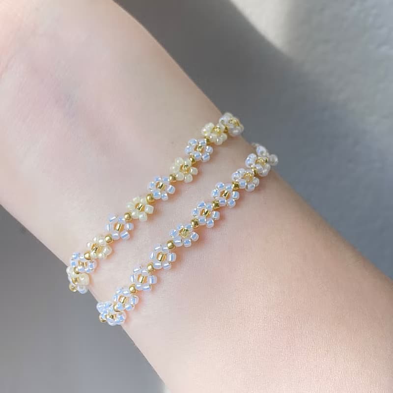 Beaded Flower Bracelet Gold Collection (13-21cm)