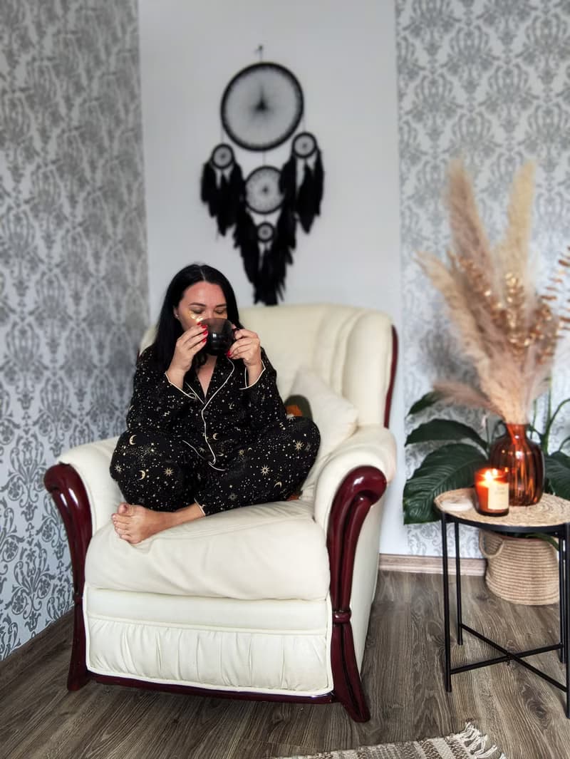 Large Dreamcatcher – Handmade Multi-Ring Boho Wall Decor, Black or White Option