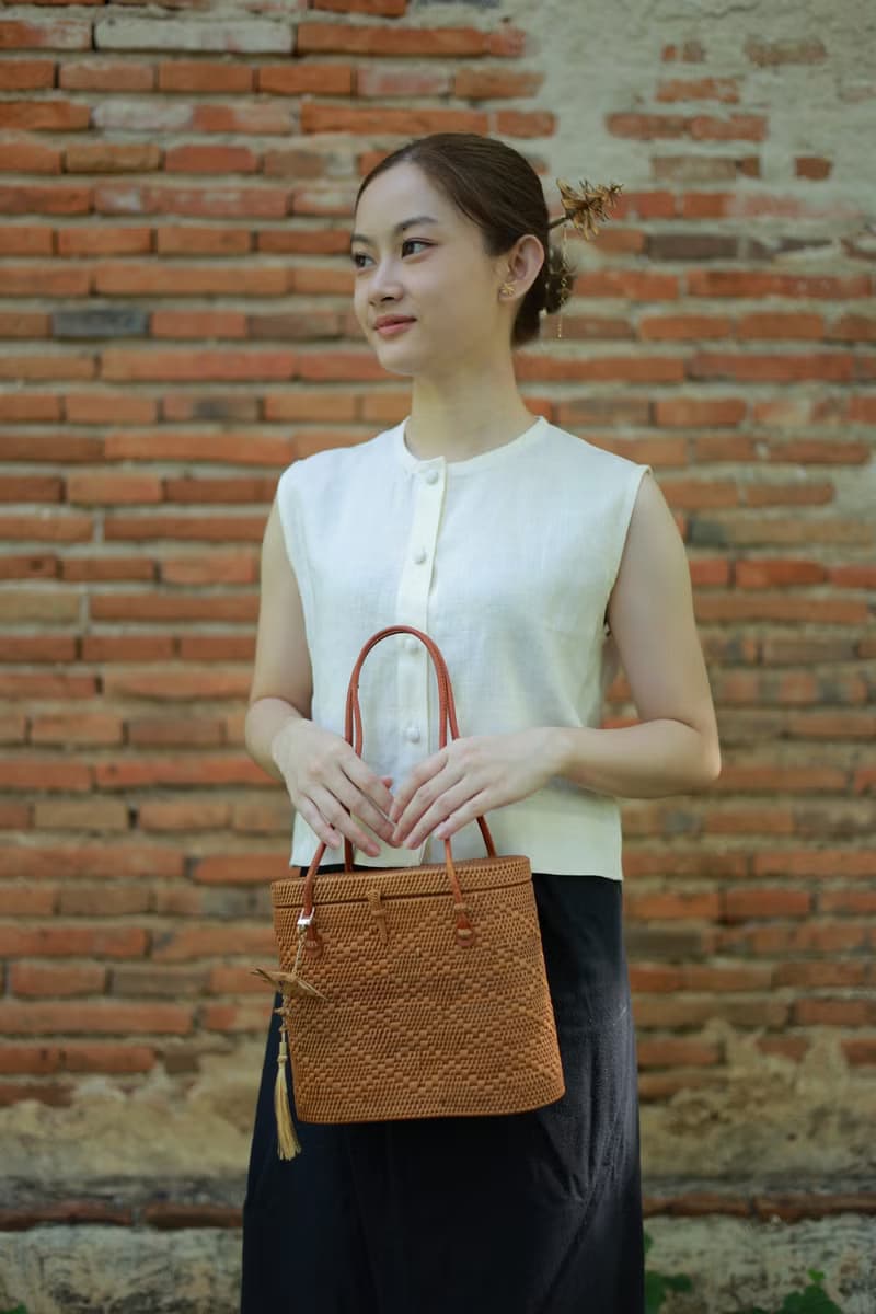 Pinchat Sailom- Brown (Handmade Product) | GHOMLANNA | Bamboo