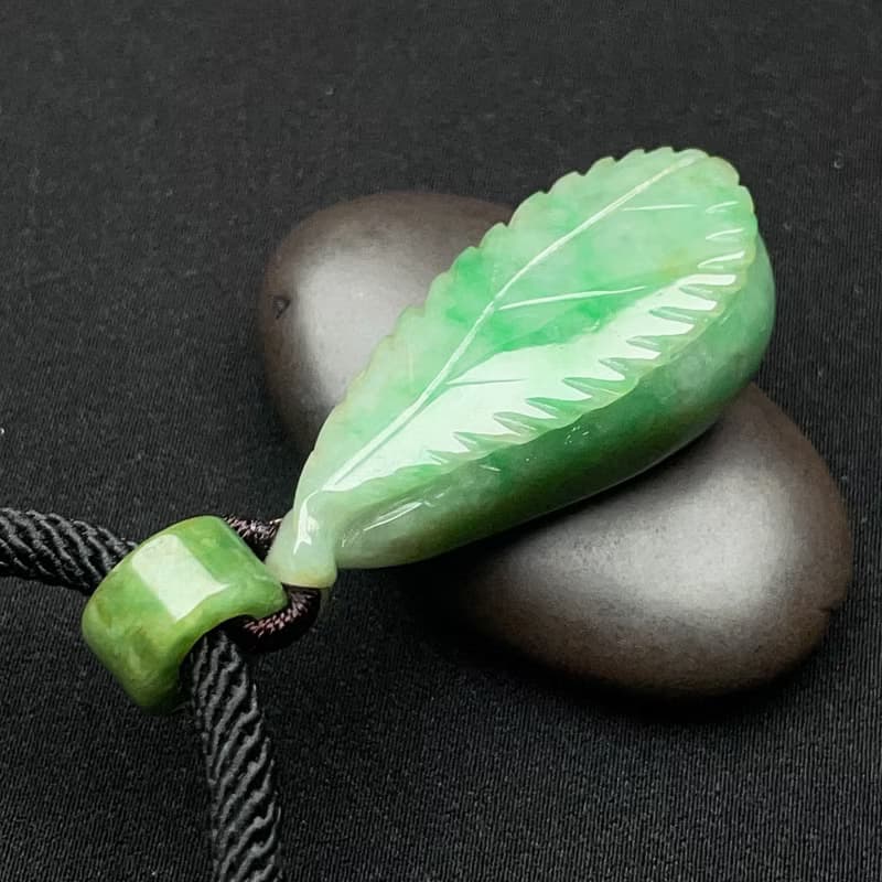 糯飄綠花翡翠羽毛項鍊 | 天然緬甸玉翡翠A貨