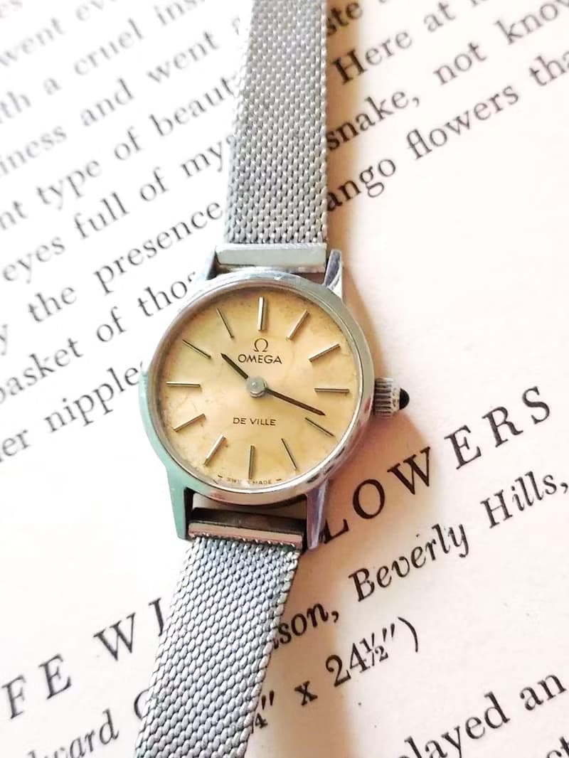 瑞士Omega 淡金色錶盤 圓弧 銀色 女用古董老機械錶 已洗油保養