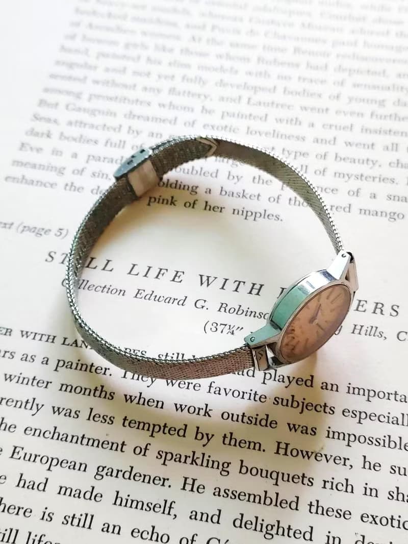 瑞士Omega 淡金色錶盤 圓弧 銀色 女用古董老機械錶 已洗油保養