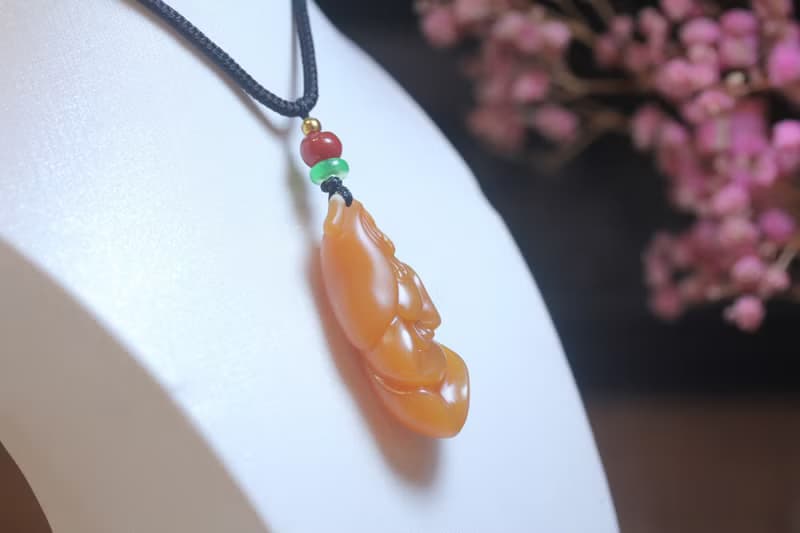 【玉蘭花】天然黃龍玉 緬甸 /典雅靈動吊墜/女生禮物 /花中君子