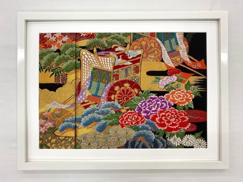 色打掛からつくるきものアート　vintage fabric 御所車 和モダン アートパネル 和風インテリア プレゼント お祝い 縁起物 額装インテリア　43