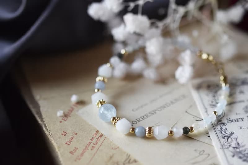 雪花冰。冰種海藍寶 摩根石 天使石 月亮石14K包金 天然石手鍊