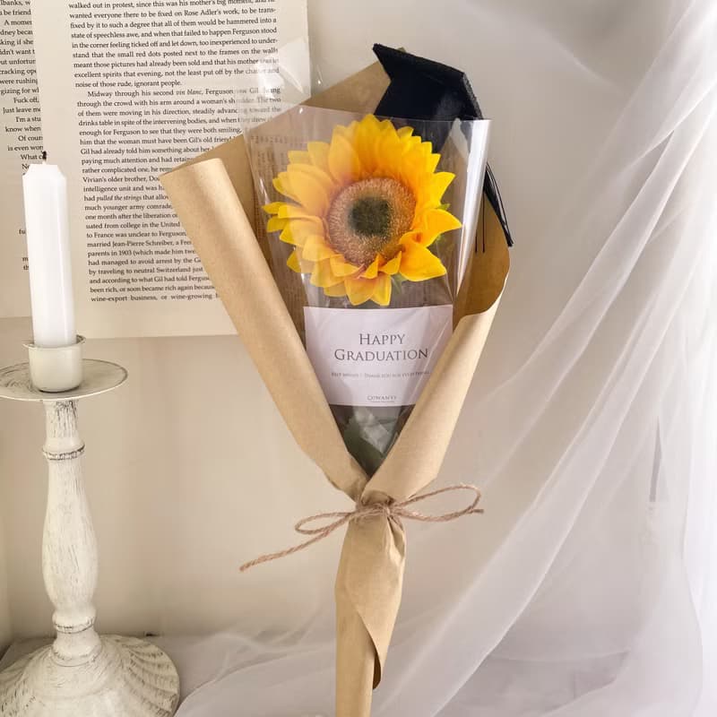 向日葵學士帽牛皮花束  乾燥花 不凋花 畢業禮物 畢業花束