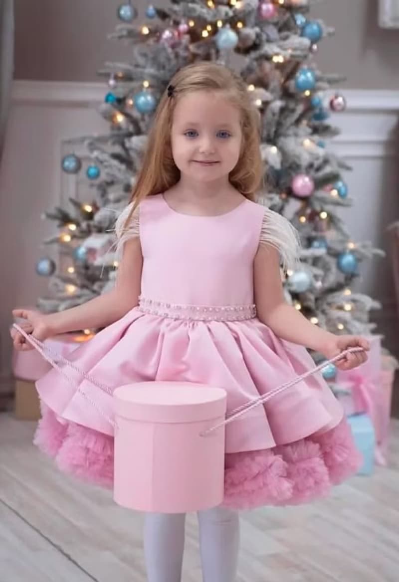 satin flower girl short pink dress with feathers for wedding, birthday, concerts