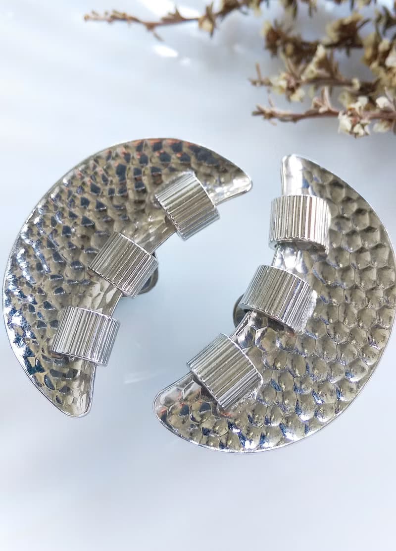 Vintage Jewelry 西洋古董飾品 LERU 對稱 彎月形 夾式耳環