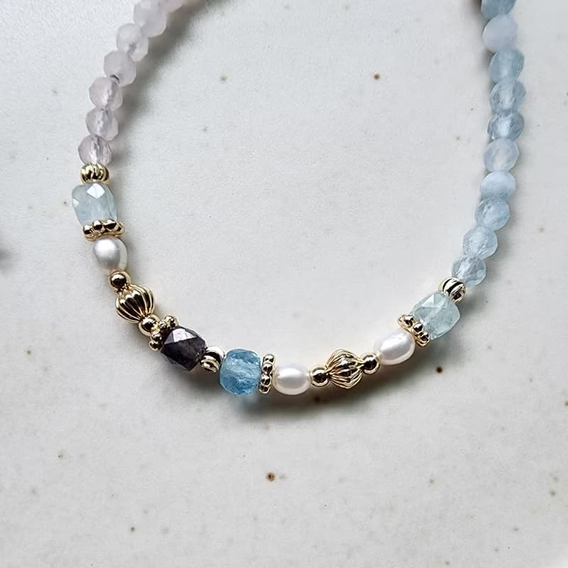 煙紫的非洲菫 | 菫青石 珍珠 海藍寶 可調節式手鍊