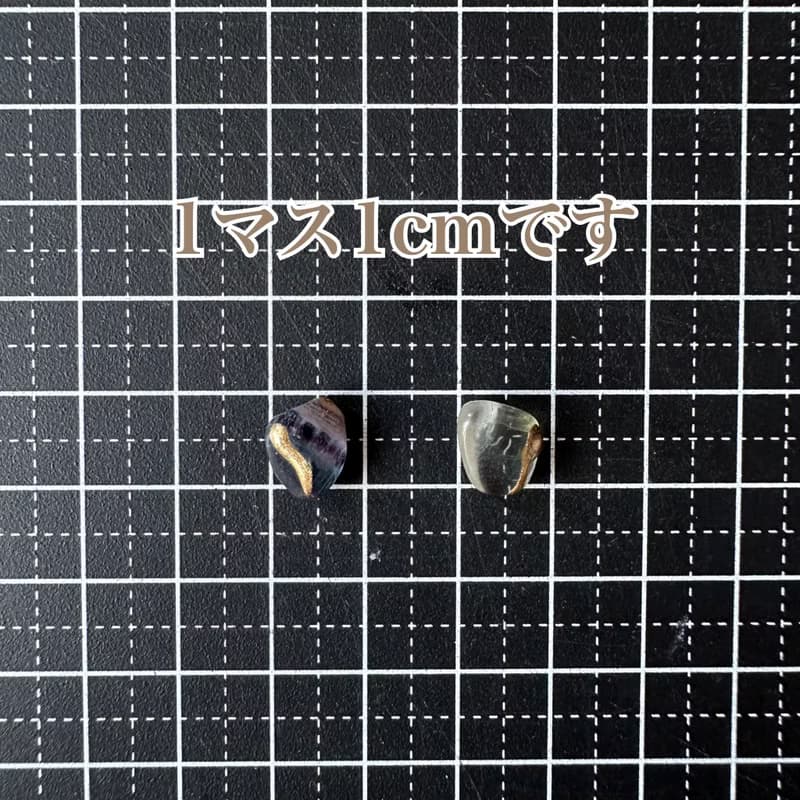 透き通る 天然石 フローライト 金継ぎ ライン ピアス ノンホールピアス ゴールド 金 パープル 紫 グリーン 緑 小ぶり 小さい シンプル ギフト プ