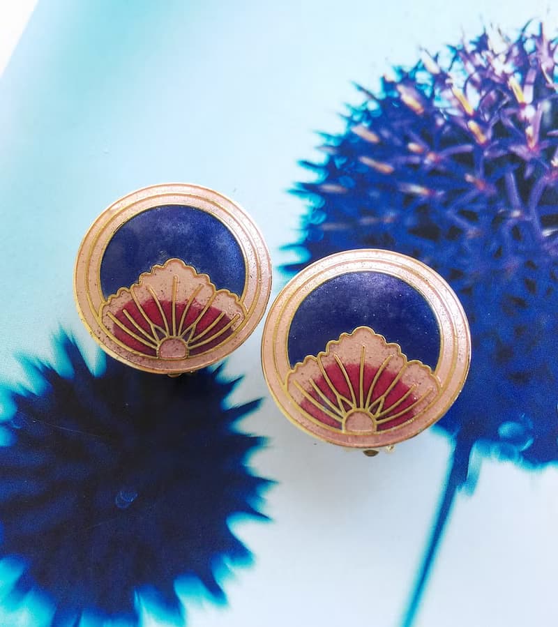 【西洋古董飾品 】景泰藍 花瓣 深藍天空 夾式耳環
