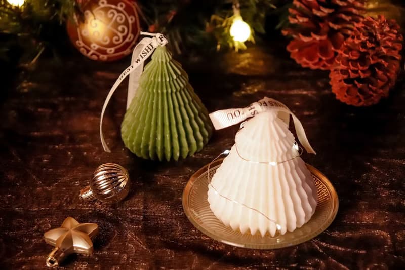【雪之樹聖誕香氛蠟燭禮盒】贈氛圍燈串