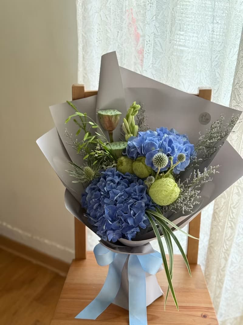 繡球花束 畢業花束 藍色鮮花花束 紫陽花