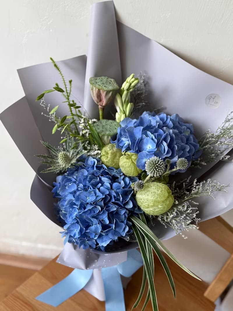 繡球花束 畢業花束 藍色鮮花花束 紫陽花