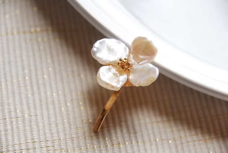 再々々販　花びらケシパールのお花のポニーフックD
