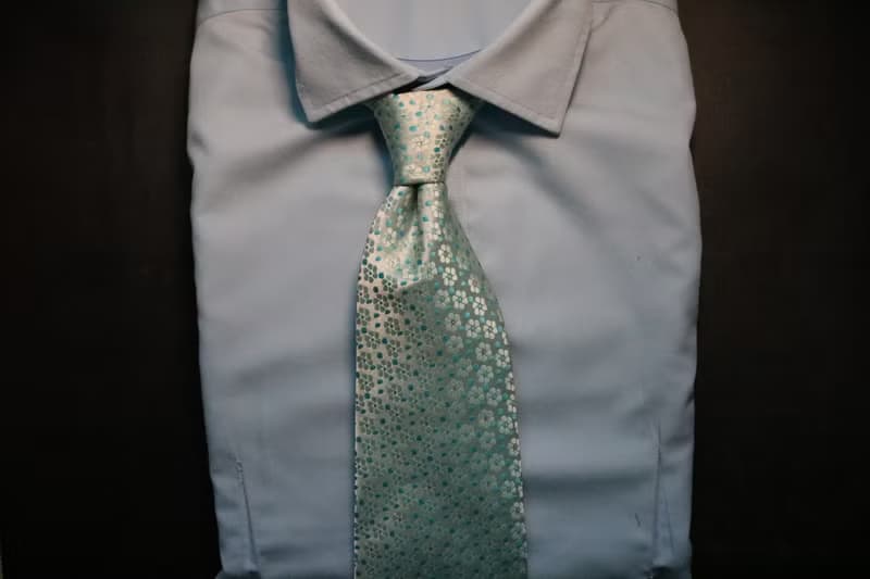 粉綠色小碎花洋氣領帶禮服搭配神器商務禮物