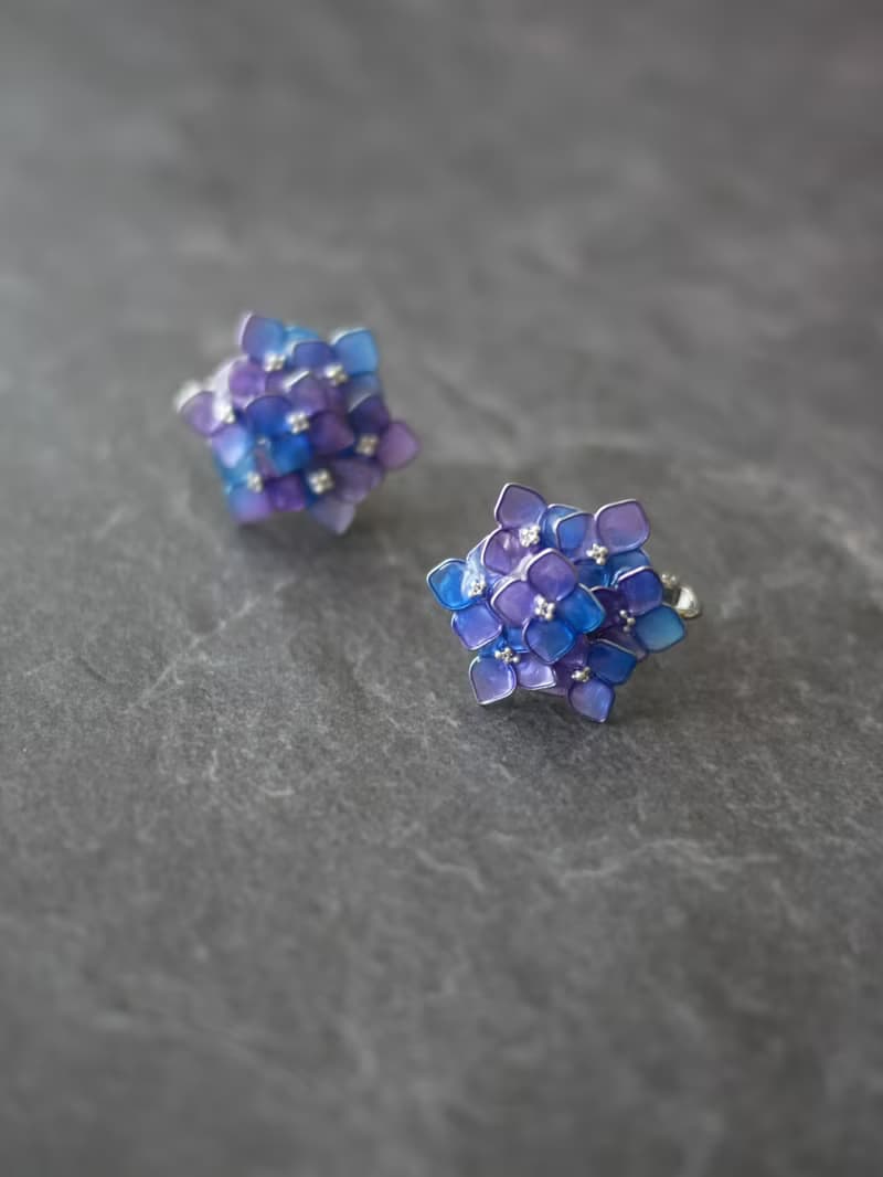 アジサイ Violet　ピアス・イヤリング