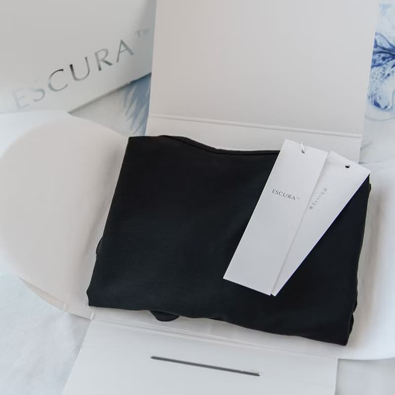 ESCURA 海藻潤膚天絲細肩帶 (黑) 女內著