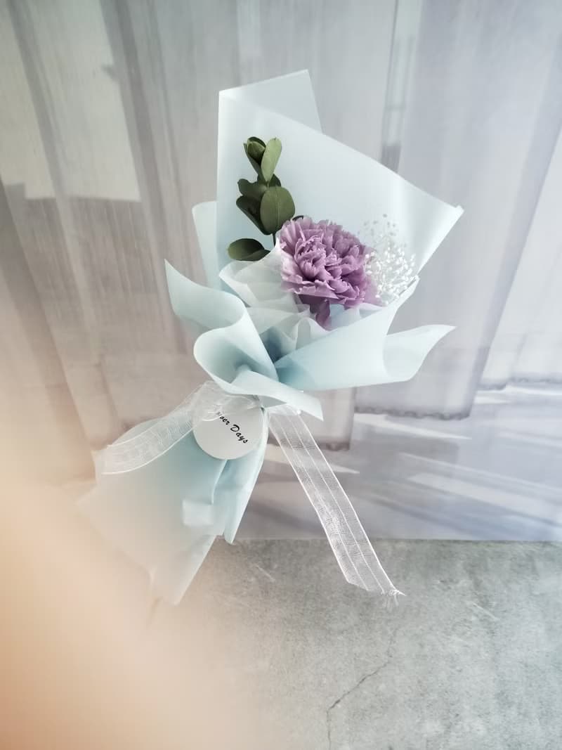 花束-單朵康乃馨花束 永生花束(裸色包裝) 畢業 老師禮物