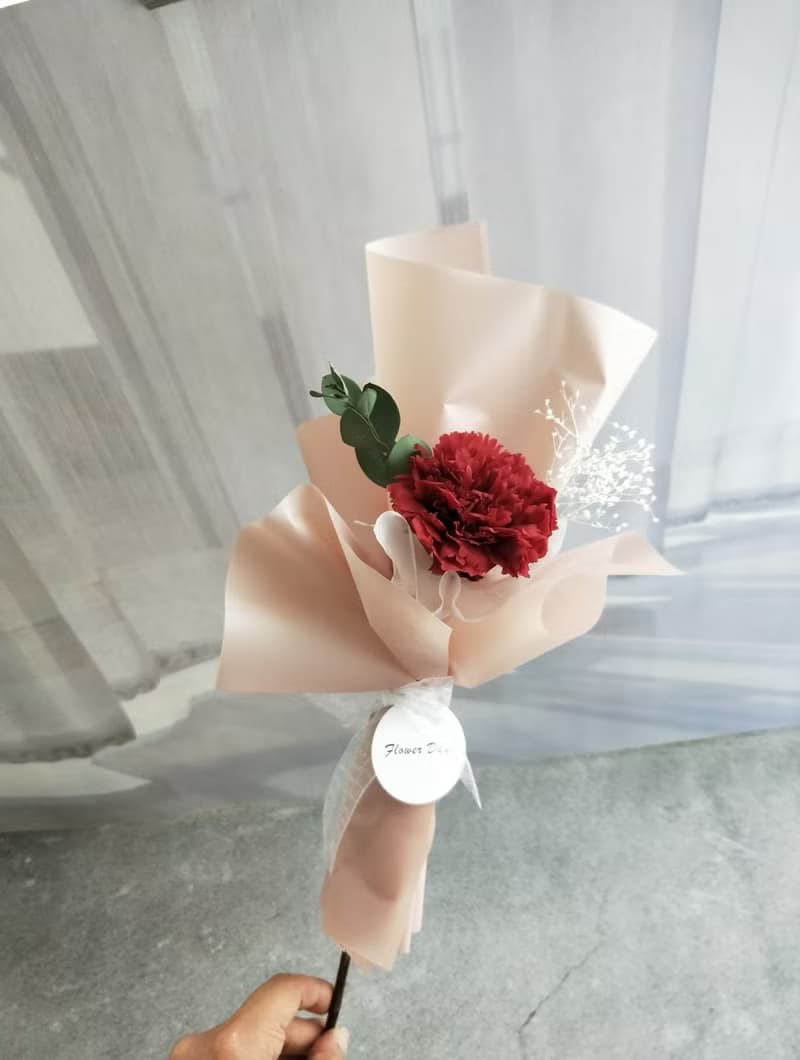 花束-單朵康乃馨花束 永生花束(裸色包裝) 畢業 老師禮物