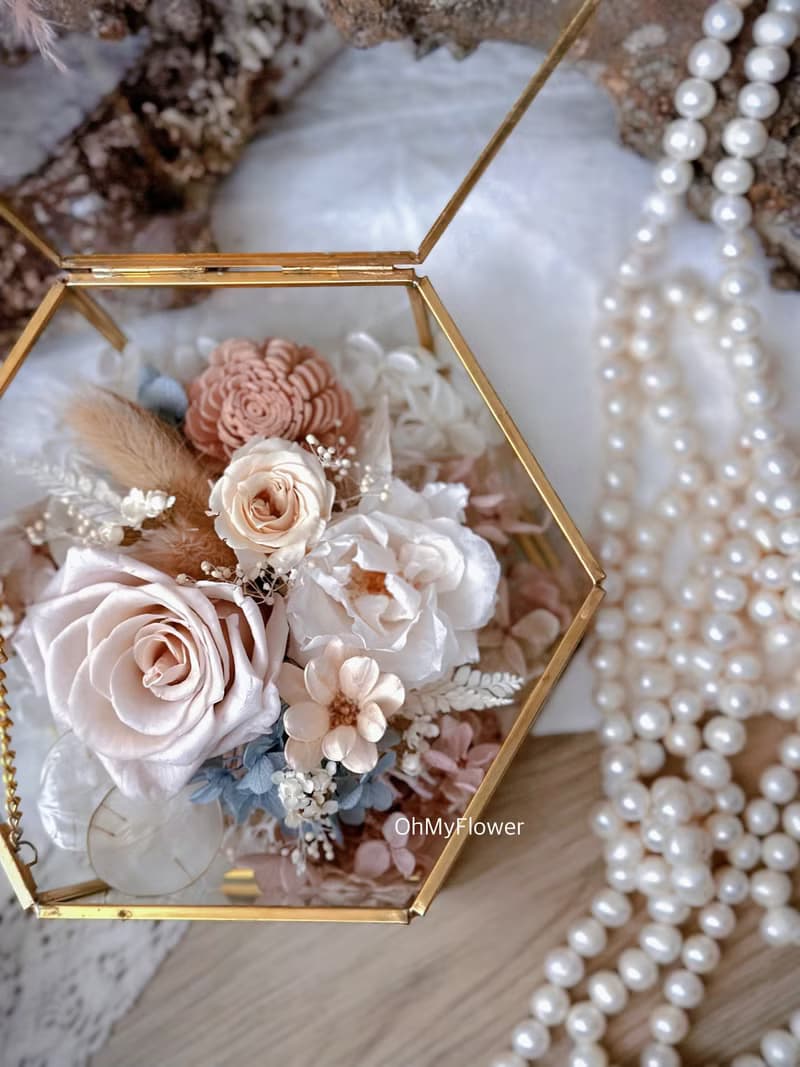 維納斯的溫柔 玫瑰永生花玻璃花盒 珠寶盒 不凋花 乾燥花