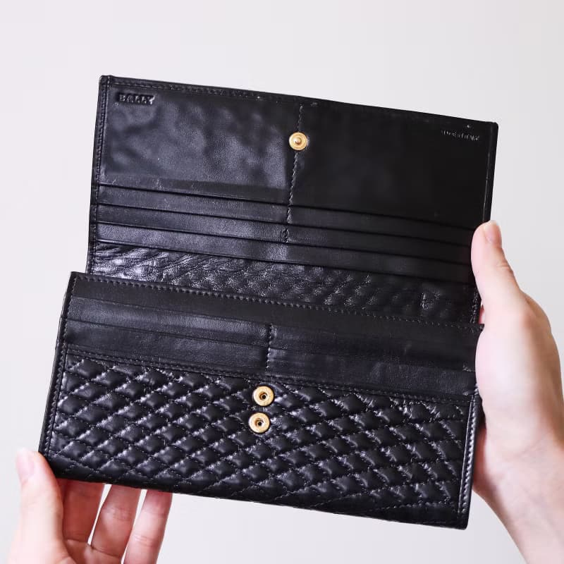 Vintage Bally 黑色絎縫小羊皮長夾