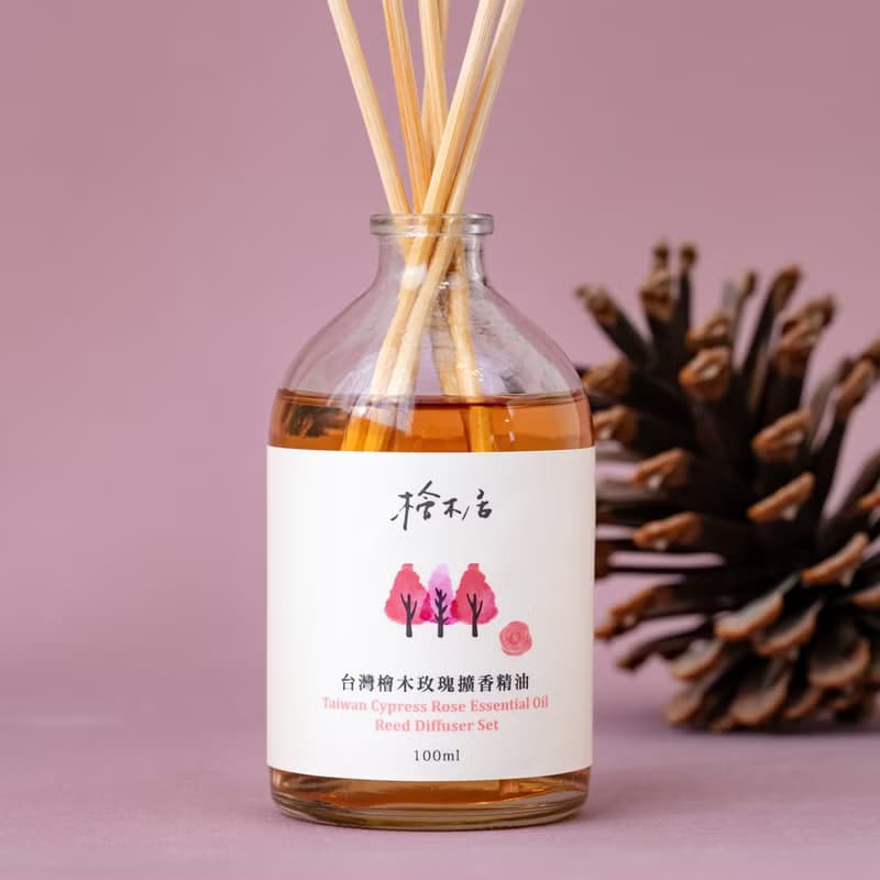絕版出售 / 天然台灣檜木玫瑰精油室內擴香瓶