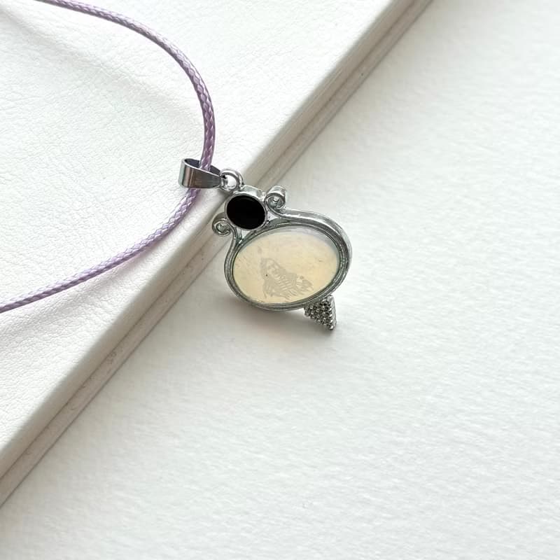 【天秤天蠍座|10月】蛋白石黑瑪瑙鍍銀將軍雕刻項鏈 愛情人緣