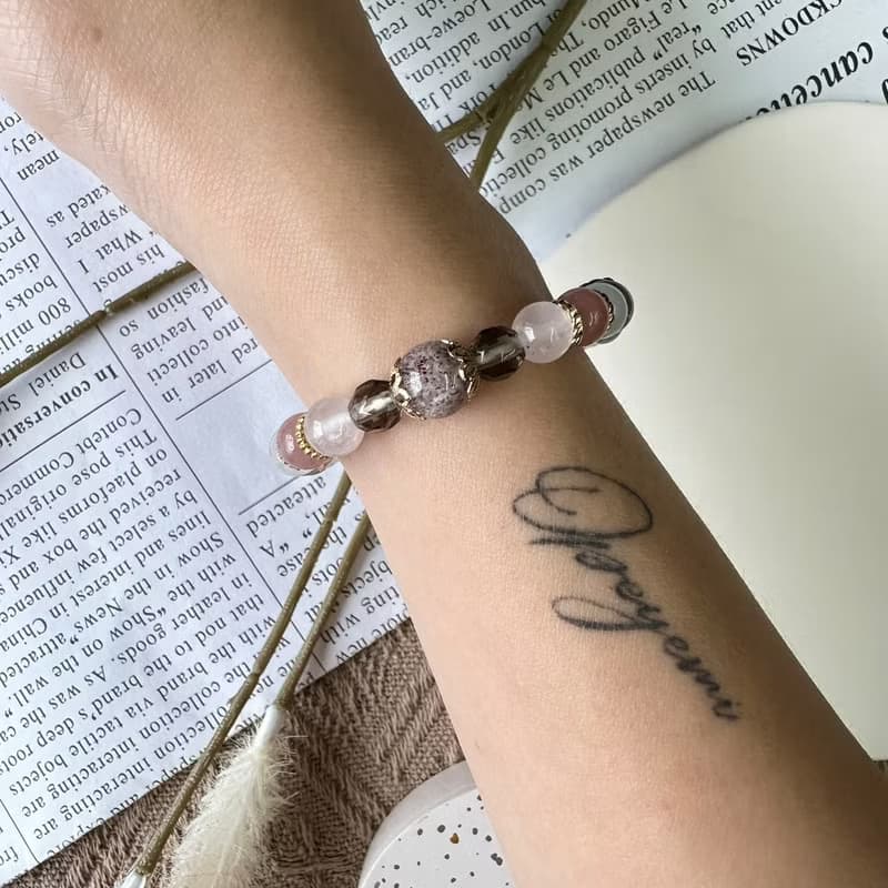 美麗石榴石貔貅彈性手鍊