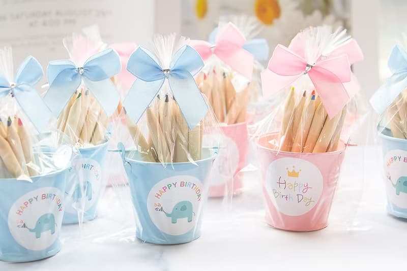 生日分享小禮物- | 鐵桶裝 | 12色彩色鉛筆(2色可挑) 開學文具
