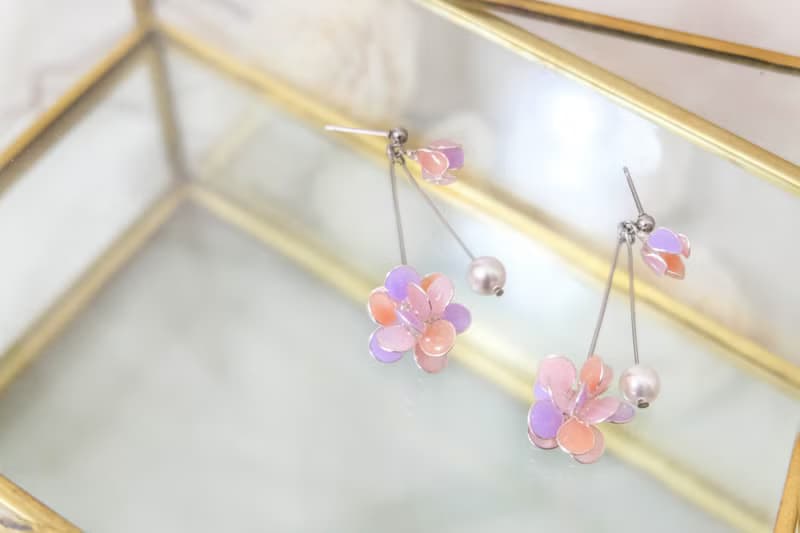 耳針/耳夾水晶花-花香-光點飾品