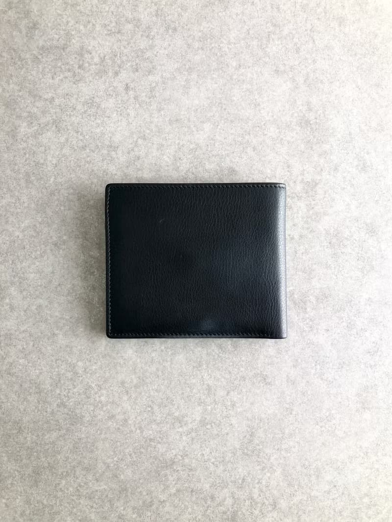【 日本直送　名牌中古包 】Christian Dior クリスチャン ディオール 財布 ブラック CD型押し レザー 二つ折り財布 オールド 7ctetb