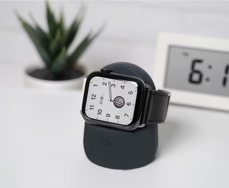 Apple Watch 矽膠充電集線底座