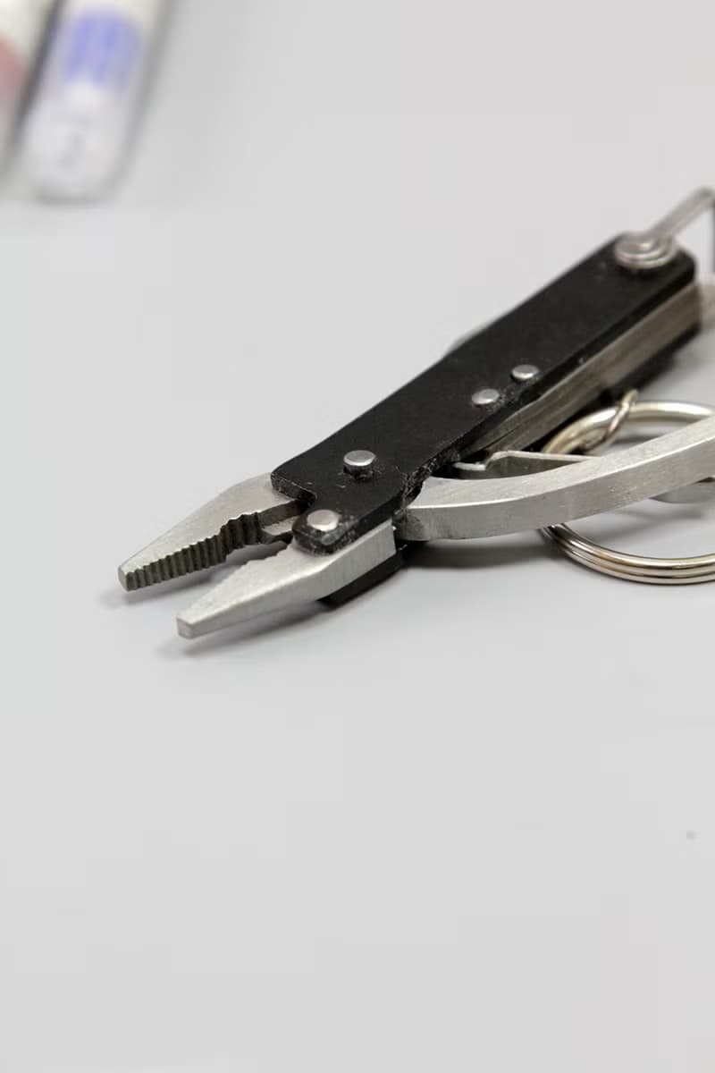 英國Gentlemen's Hardware便攜迷你小鉗子多功能鑰匙圈工具組