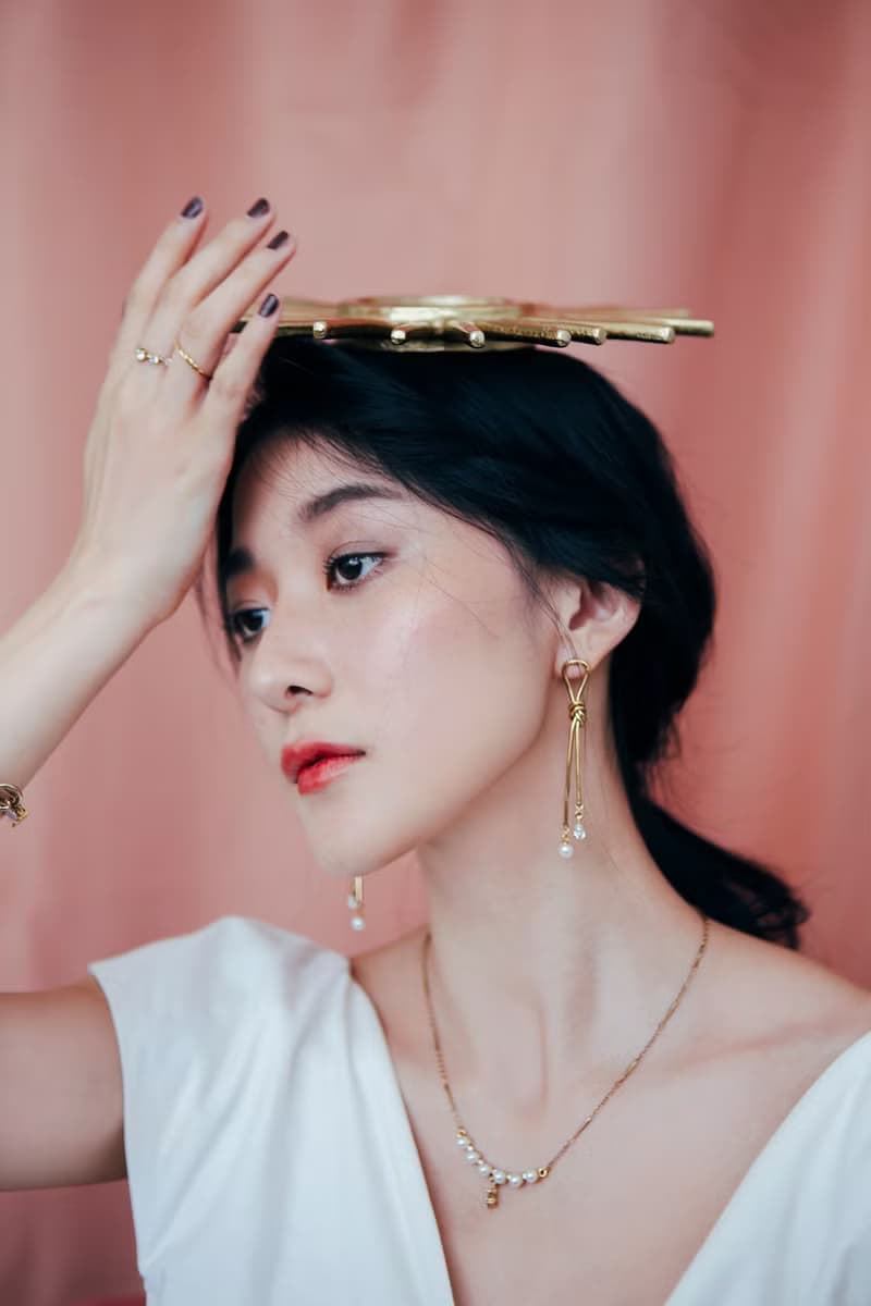 COR-DATE / 珍珠圓弧搖曳項鍊