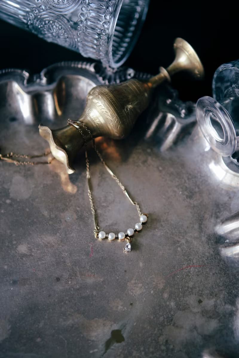 COR-DATE / 珍珠圓弧搖曳項鍊