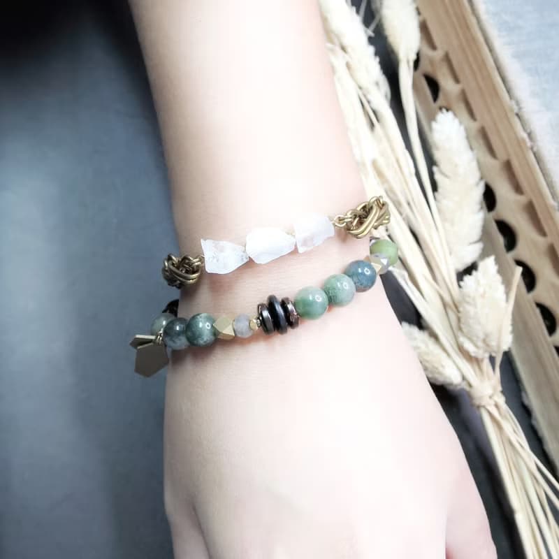 VIIART。冰糖霜。白水晶原石黃銅手環手鍊