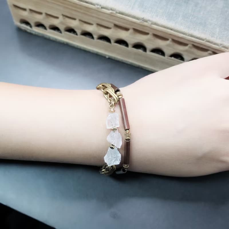 VIIART。冰糖霜。白水晶原石黃銅手環手鍊