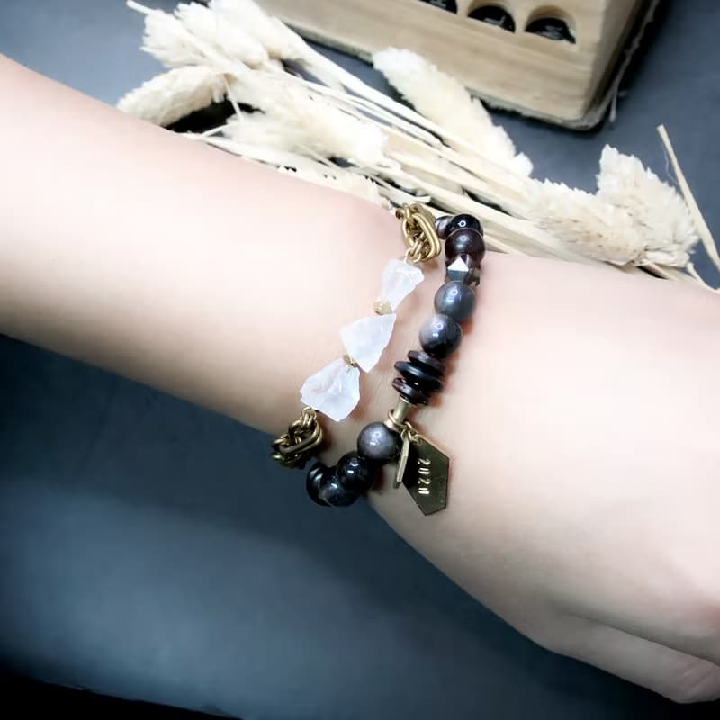 VIIART。冰糖霜。白水晶原石黃銅手環手鍊