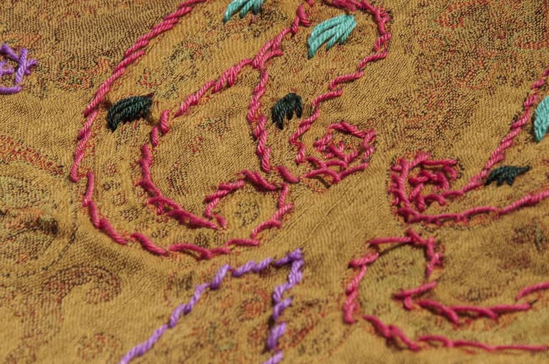 保暖毛毯 羊毛刺繡披肩/針織圍巾/刺繡圍巾/羊絨披巾/喀什米爾Cashmere 聖誕節禮物 交換禮物 母親節 父親節-花