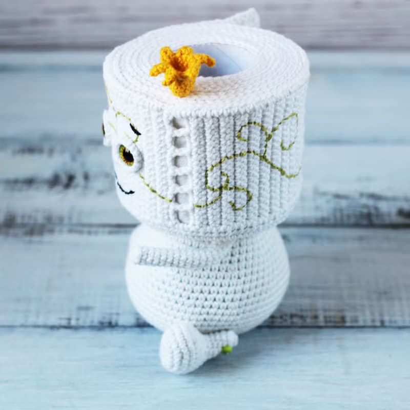 Toilet paper roll crochet toy, housewarming gift for bathroom decor, gag gift