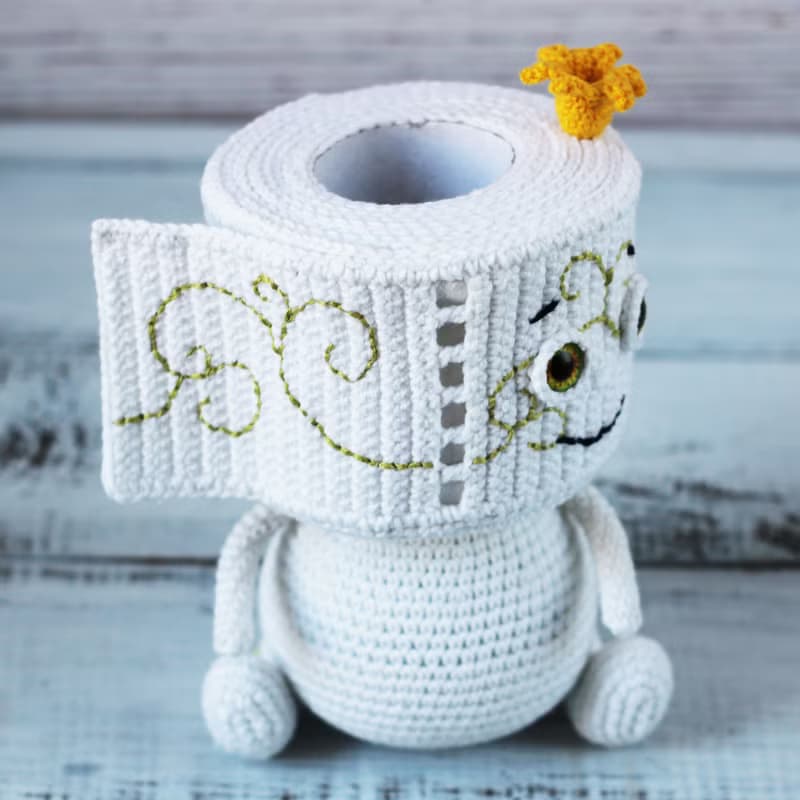 Toilet paper roll crochet toy, housewarming gift for bathroom decor, gag gift