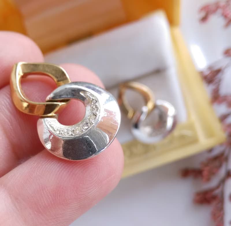 Vintage Jewelry 西洋古董飾品 摩登雙色 精巧  針式耳環