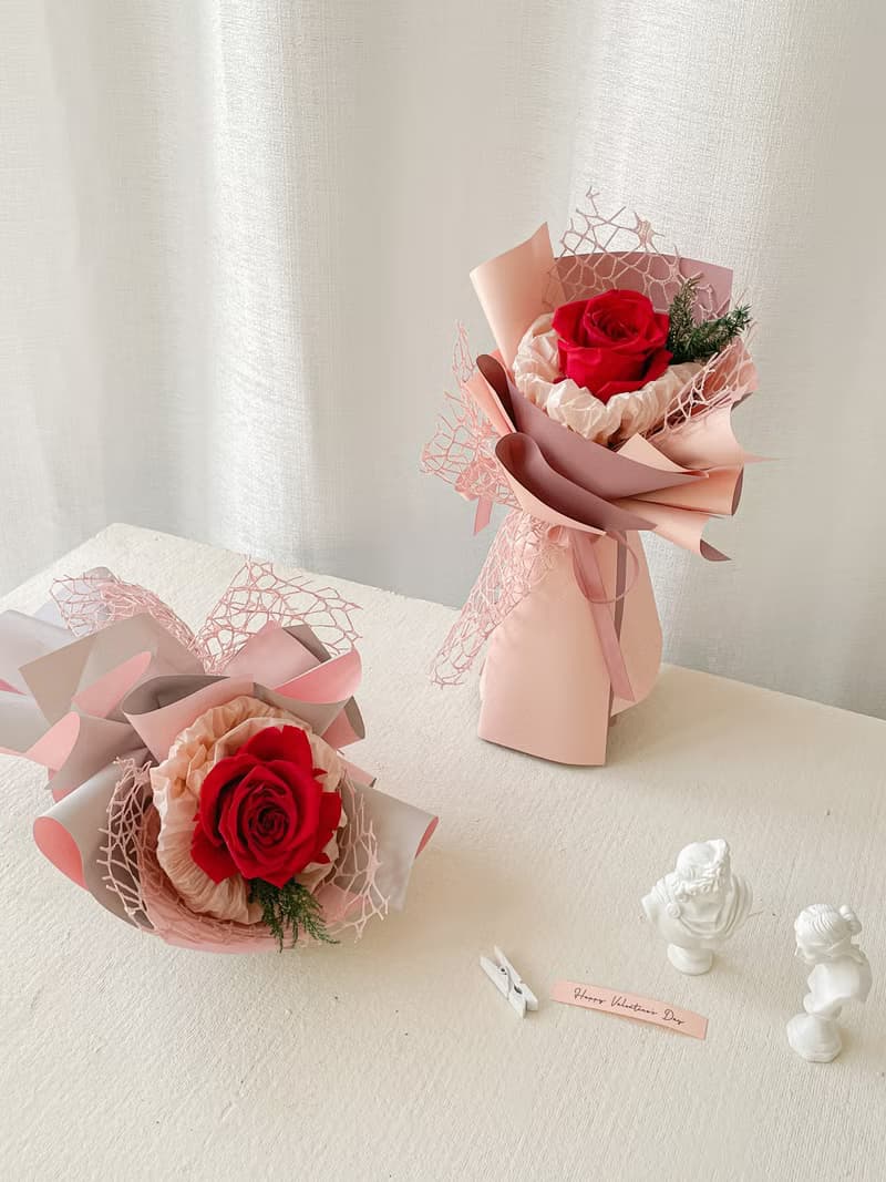 致女孩 x 不凋玫瑰單支花束