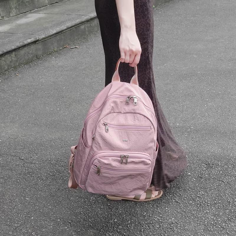 (櫻花粉)必buy輕盈紙感旅行後背包33531