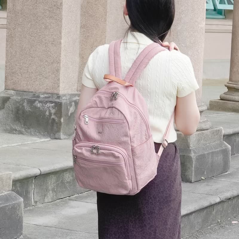 (櫻花粉)必buy輕盈紙感旅行後背包33531