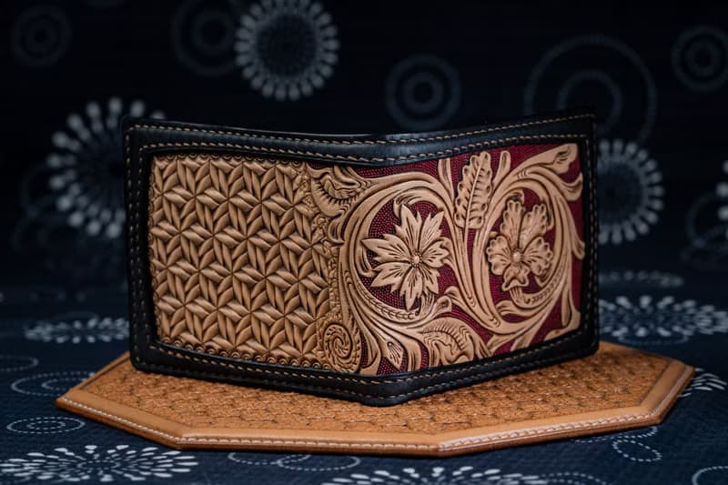 唐草皮雕短夾 (義大利植鞣革協會 錢包)