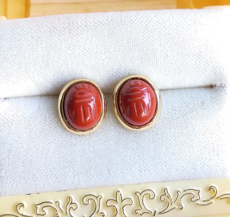Vintage Jewelry 西洋古董飾品 聖甲蟲系列 橢圓 棗紅 針式耳環